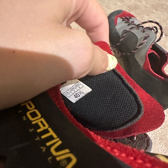 LA Sportiva Nago climbing shoe - Picture 2 of 5